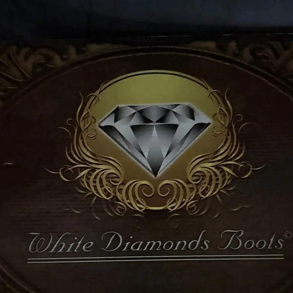 Stylish Yellow Western Boots for Men - Picture 2 of 5